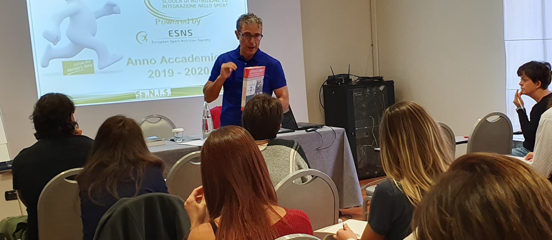 Dr. Antonio Maone in aula